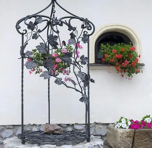U Hrabenky 3* Petrovice (Znojmo)